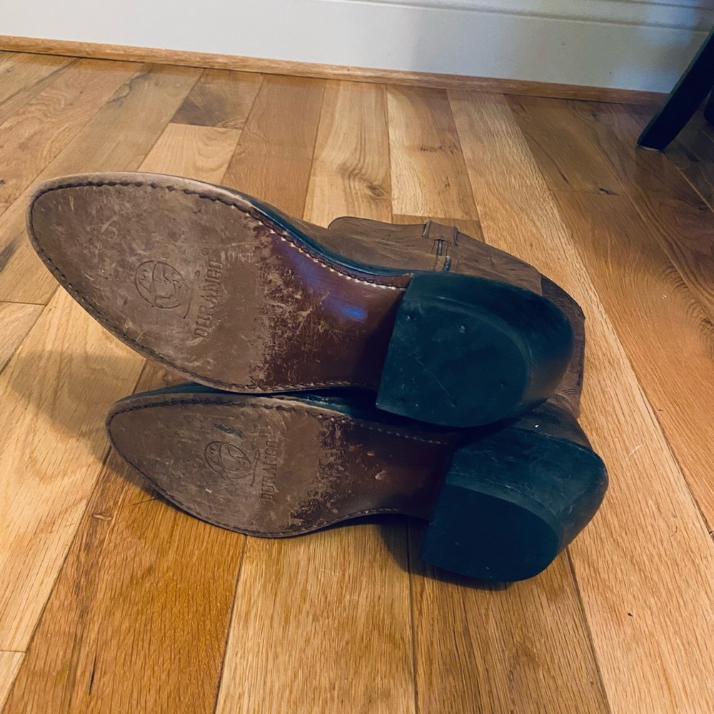 Durango. Size 5